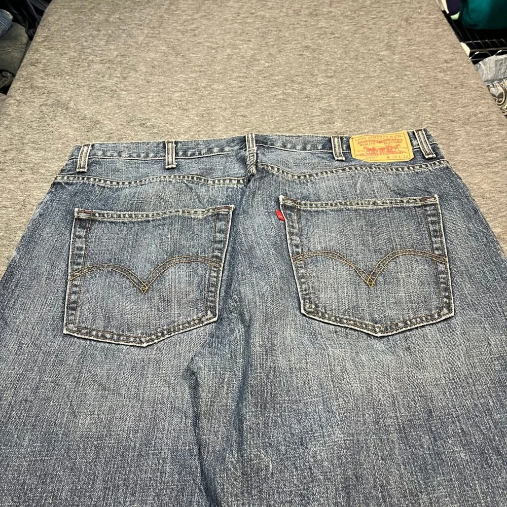 Levis 569 Loose Straight Leg Jeans Blue Denim Mens 38x32 Distressed 00569-0162